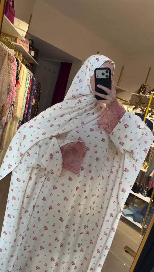 حجاب الصلاة التركي
